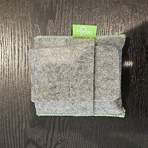 Tegu travel case pocket pouch